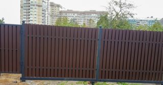Купить распашные ворота из штакетника Благовещенск, цена от 2791 руб.