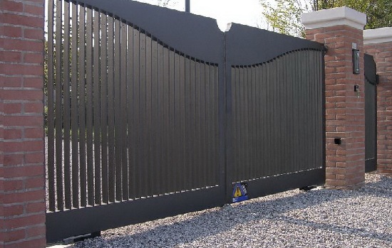 Купить новые ворота Абакан откатные в Благовещенске по цене от 84232 руб