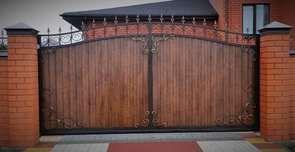 Купить простые ворота для дома: советы по выбору, установке и уходу в Благовещенске от 33693 руб | ВоротМастер-Бгн